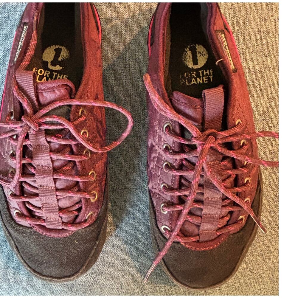 Patagonia Activist Performance Shoes Dark Currant size 6